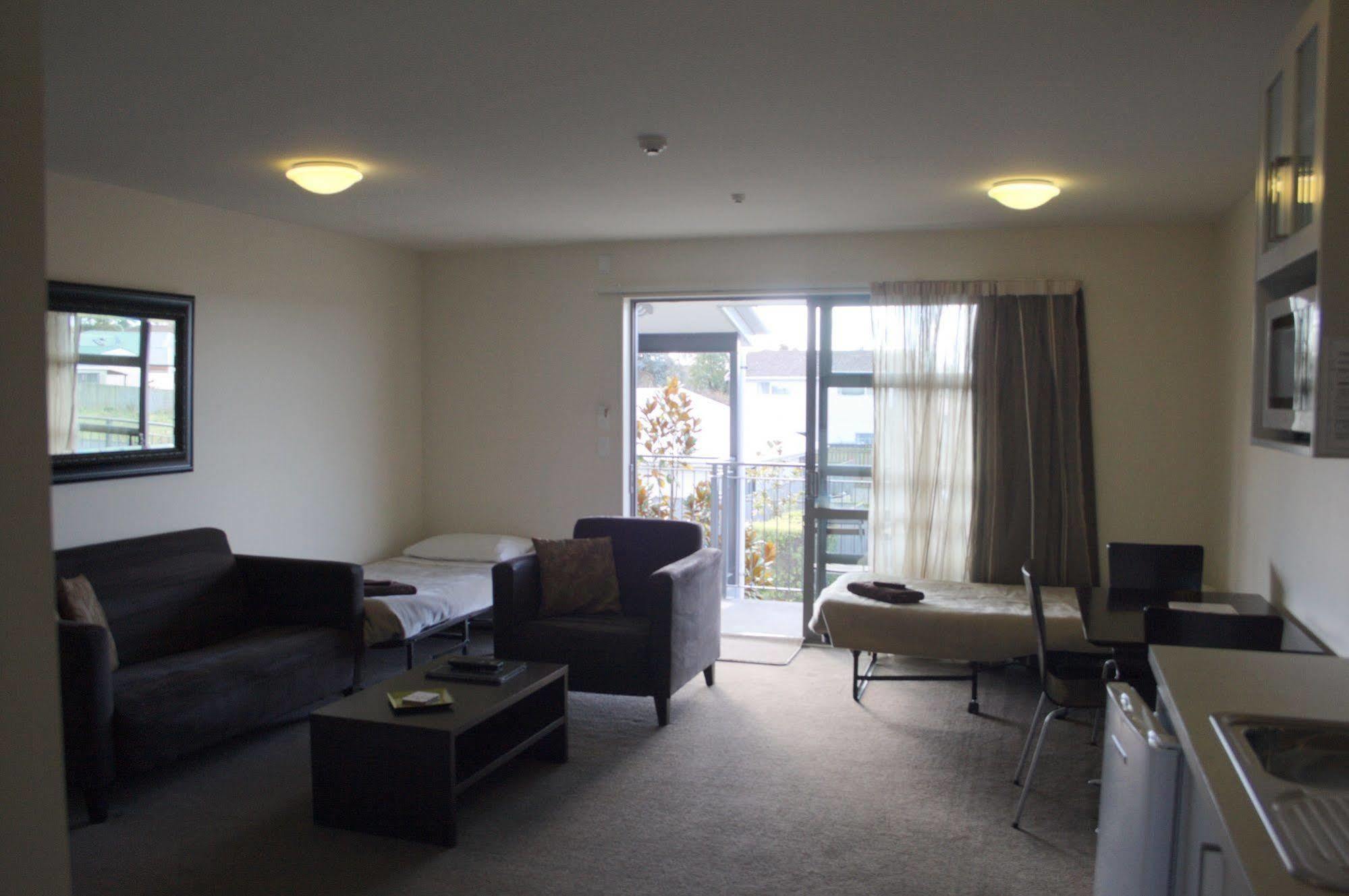 Pegasus Gateway Motels & Apartments Rangiora Exterior foto