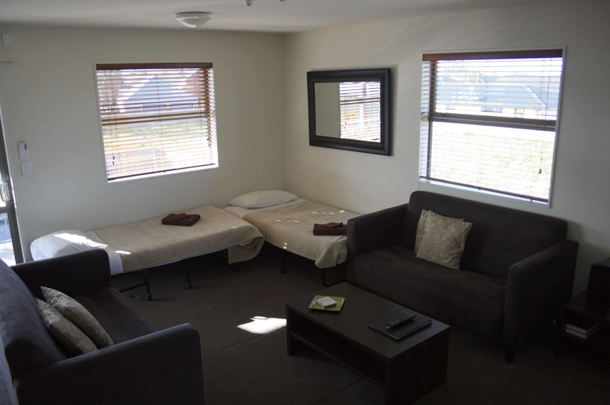 Pegasus Gateway Motels & Apartments Rangiora Exterior foto