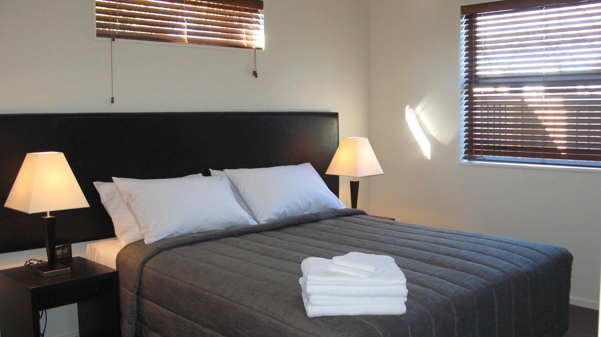 Pegasus Gateway Motels & Apartments Rangiora Exterior foto